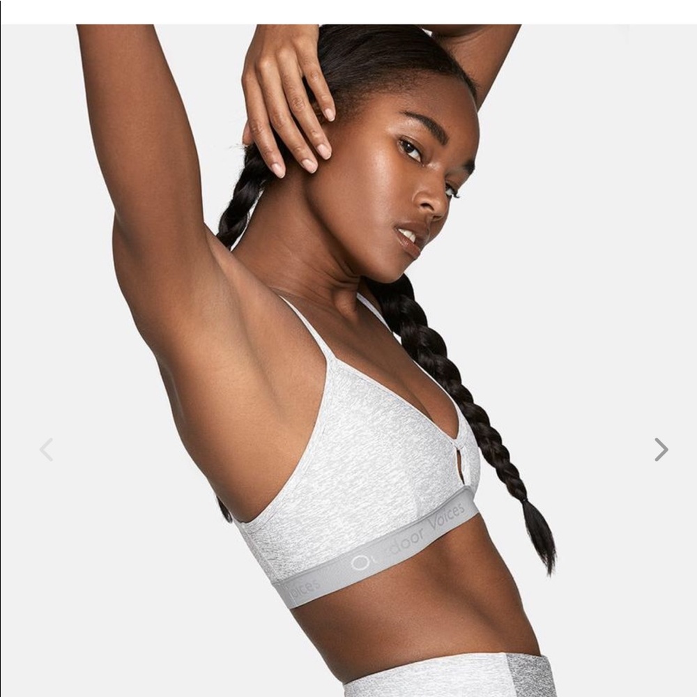 Outdoor Voices Steeplechase Bra in Dove